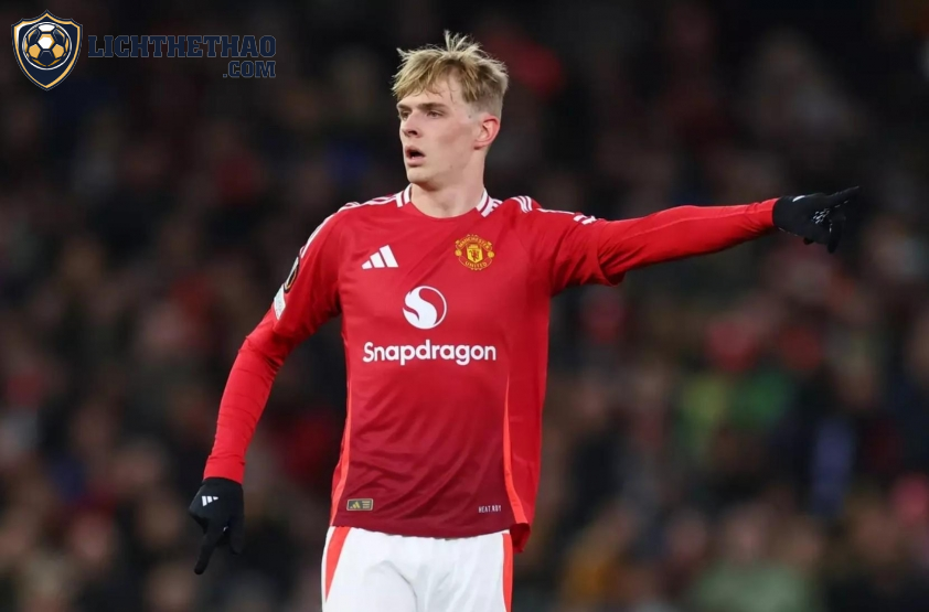 Toby Collyer gây ấn tượng khi Manchester United đánh bại Rangers tại UEFA Europa League.