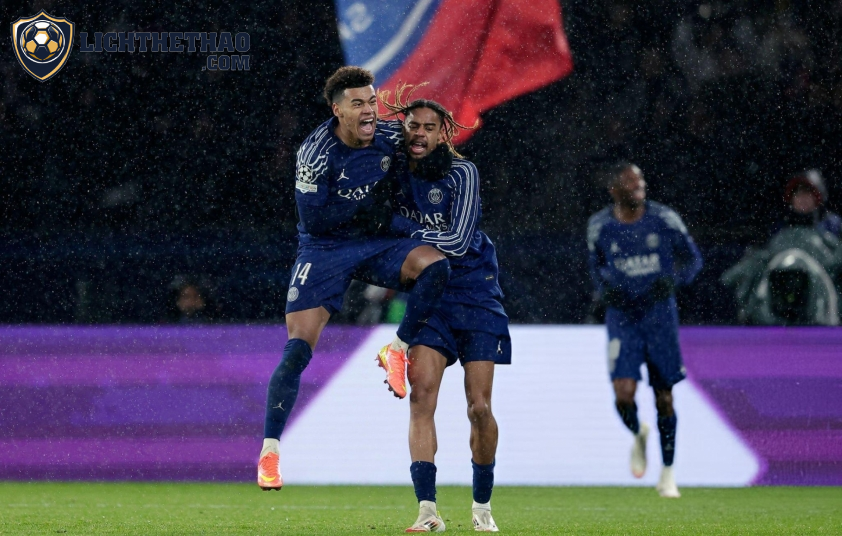 PSG ngược dòng không tưởng trước Man City