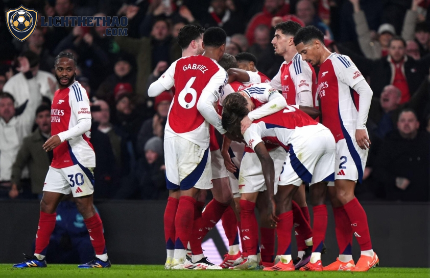 Arsenal giành chiến thắng vất vả trước Tottenham. Ảnh: Getty