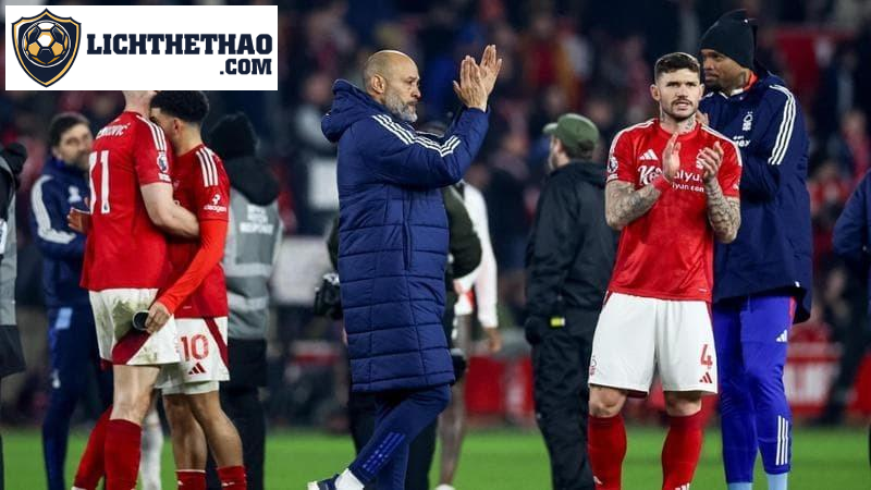 Nottingham của Nuno Espirito Santo đang bất khả chiến bại trong 8 vòng đấu liên tiếp.